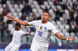 包含姆巴佩赛事官方发布挺进下一轮新规，掘金争议不断！的词条